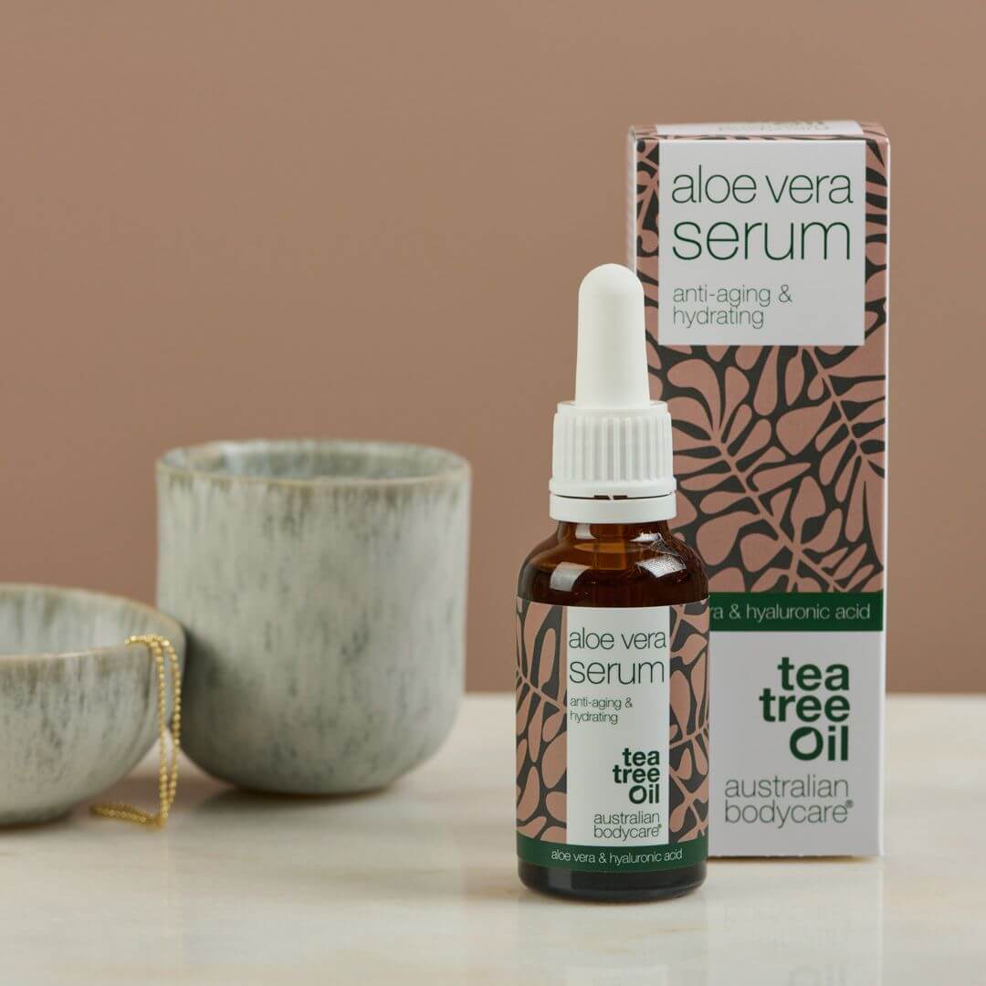 Paket för rynkor och dehydrerad hud- 3 anti–age–produkter för torr hud: ansiktsrengöring, Aloe Vera Serum och kräm