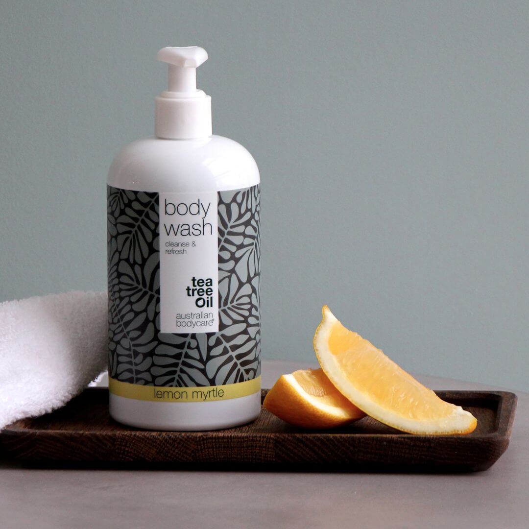 4 för 3 tea tree Body Wash 500 ml med lemon myrtle — paketerbjudande - Paketerbjudande med fyra Body Wash (500 ml): Tea tree oil lemon myrtle