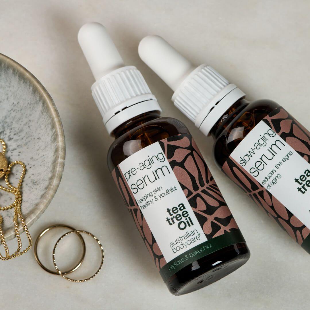 4–pack för förebyggande av rynkor - Anti–aging–produkter för yngre hud förebygger ålderstecken