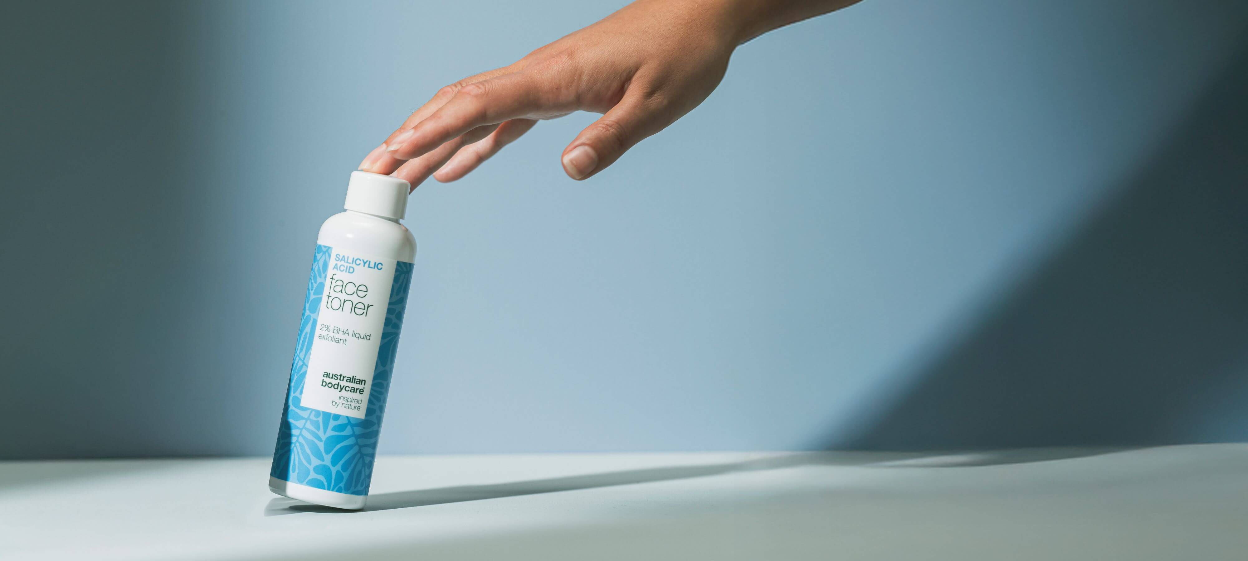 Salicylsyra ansiktsvård – för dig som vill bli av med oren hud, fet hud och tilltäppta porer