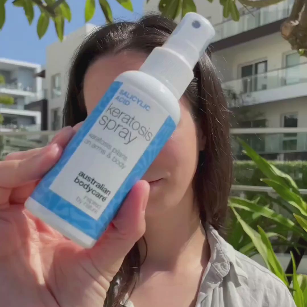 Spray mot keratosis pilaris, kycklinghud och knottrig hud på armar