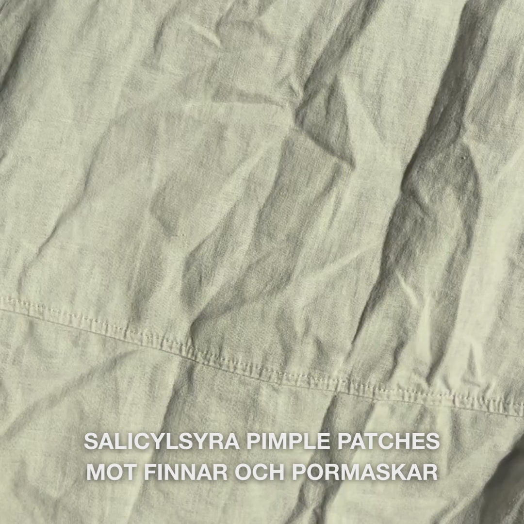 Salicylsyra Pimple Patches hjälper mot orenheter, rodnad och inflammation. Med salicylsyra, Camellia Sinensis och återfuktande hyaluronsyra.
